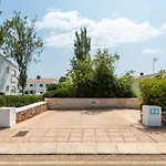 Villa Lola