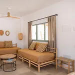 Apartamentos Punta Rasa