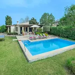 Can Menonge By Vintage Travel