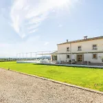 Casa Con Piscina En Selva