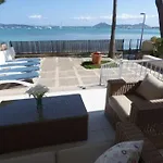 Catalina 2B Seafront Apartment