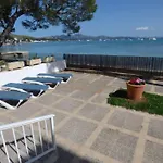 Catalina 2B Seafront Apartment