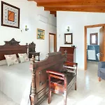 Les Oliveres Vall De Colonya By Vintage Travel