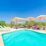 Attractive Villa With Pool