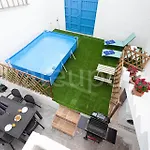 Sommerhaus Mit Pool In Der Altstadt