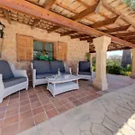 Ferienhaus Mit Privatpool Fuer 6 Personen Ca 300 Qm In Alcdia, Mallorca Nordkueste Von Mallorca