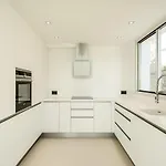 Charming Villa In Delightful Gateway
