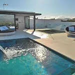 Ferienhaus In Bger Mit Privatem Pool