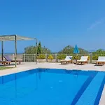 Ferienhaus Mit Privatpool Fuer 8 Personen Ca 270 Qm In Muro, Mallorca Nordkueste Von Mallorca