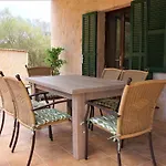 Cas Rellotger Country House