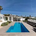 Sa Blava - Villa With Private Pool