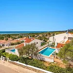 Villa Laurel By Villa Plus