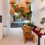 Aparthotel Casita Blanca - Adults Only