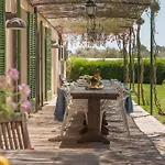 Suite Mestral Im Es Llobets