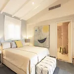 Sea-View Villa Near Port