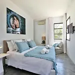 Holiday Home With Tranquil Sea Views