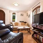 Schoenes Ferienhaus In Arta Mit Privatem Pool