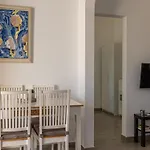 Villa Les Oliveres Petites De Un Dormitorio