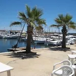 Moderne Reihenhaeuser Mit Gemeinschaftspool In Strandnaehe Und Golfplaetzen In Der Umgebung - A88107