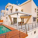 Scenic Villa In Platja De Muro