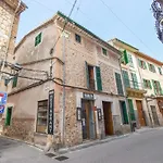 Can Karlito Rooms