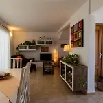 Villa 8, Chalet Pareado Con Jardin Y Piscina