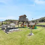 Spacious Apartment In Pollenca With Shared Pool