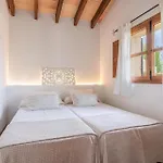 Pau