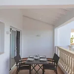 Villa Sol B - Breathtaking Sea Views And Large Shared Pool
