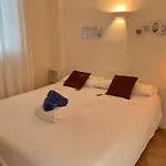 Apartamentos Pepe, A Solo 30 Metros Del Mar