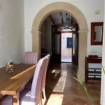 Casa Nuria, Haus Im Zentrum Von Pollensa, 10 Meter Von Der Calvario Treppe Entfernt, Fuer 6 Personen, Mit Wifi Und Klimaanlage,