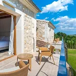 Luxurioeses Landhaus Mit Whirlpool Im Freien Und Pool, Ideal Fuer Veranstaltungen
