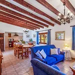 Beautiful Villa In The Countryside Near Pollensa By Renthousing