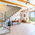 Charming Finca, 500M From Buger