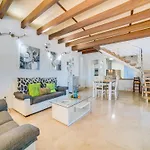 6 Guest Country House In Sencelles