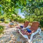 Tranquil Country House In Capdepera