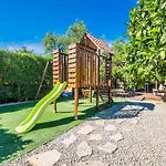 4 Bedroom Villa In Inca