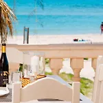 Fully Equipped Apartment Near Beach