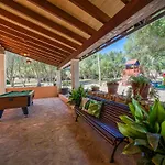 Charming Holiday Home Near Beach