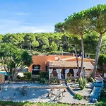 Country House In Cala Mesquida