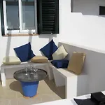 Charming Fisherman'S House In Front Of The Sea