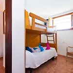 The Shell Ll New At The Beach, With Sea Views And Swimming Pool