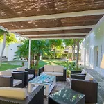 Beach House In Playa De Muro