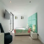 Seaside Villa With Swimming Pool