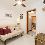 Clarona - Beautiful House With Private Swimming Pool And Free Wifi