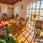 Hotel Rural Can Pujolet