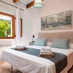 Villa Pont Roma With Pool, Mountain Views & Aircon