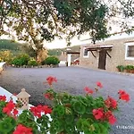 Casa Can Lluc Con Piscina, Jardin Y Vista Al Campo