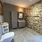 Casa Historica Con Piscina Sauna Y Jacuzzi