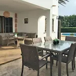 Villa Delfin